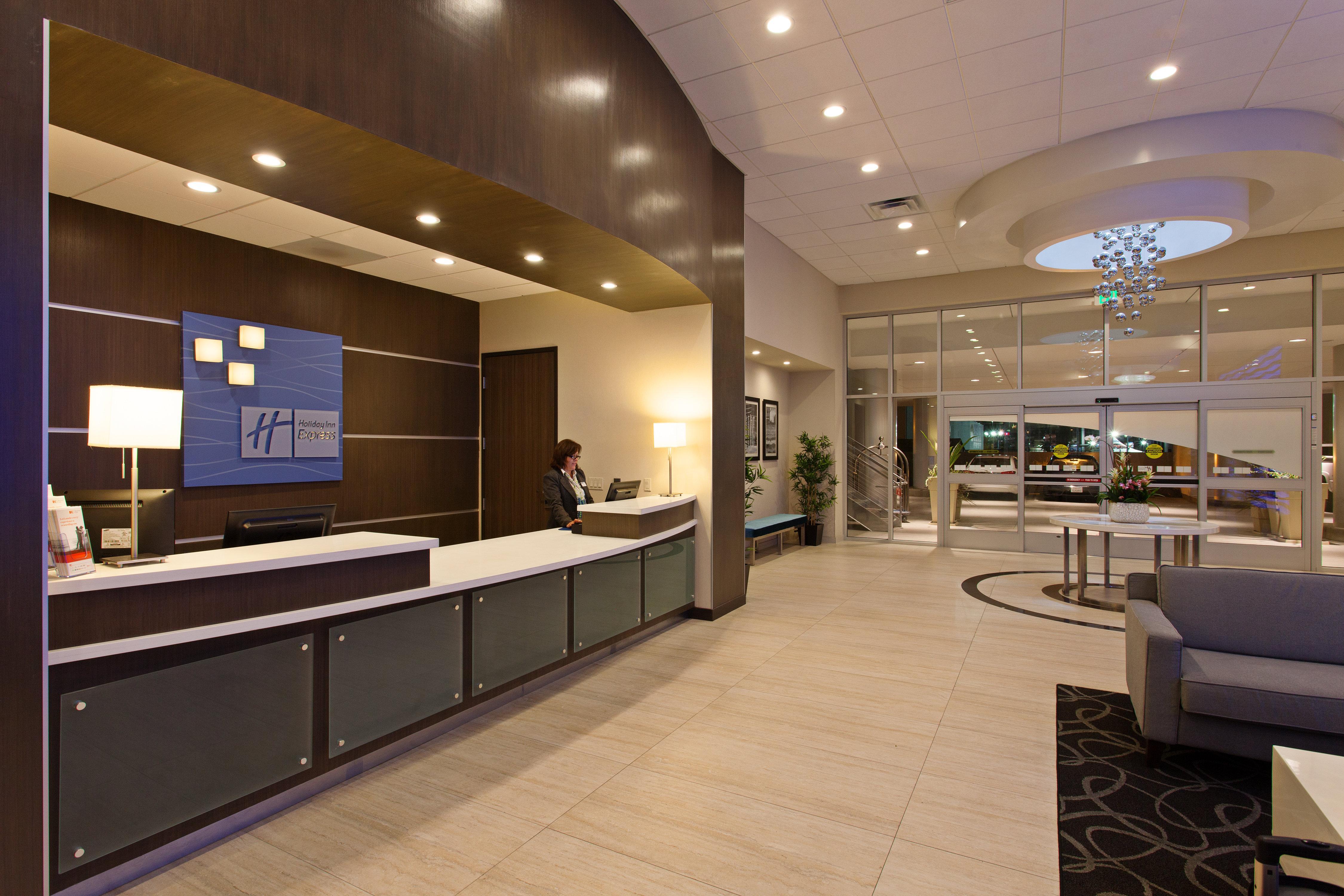 Holiday Inn Express North Hollywood - Burbank Area By Ihg Los Angeles Exterior foto